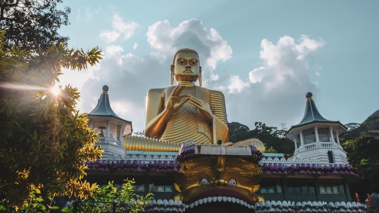 Dambulla Cave Temple, Sri Lanka — view 2